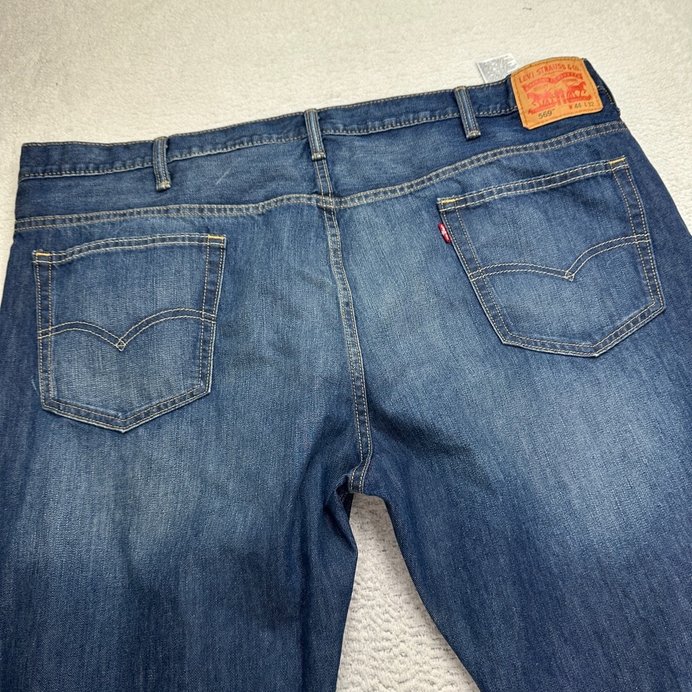 Levi 569 Jeans Men's Size 44X32 (Fits 46X32) Loose Straight Blue Wash Denim - Picture 8 of 11